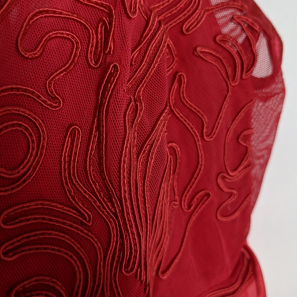Flora Nikrooz red babydoll lingerie applique bust - Picture 8 of 8